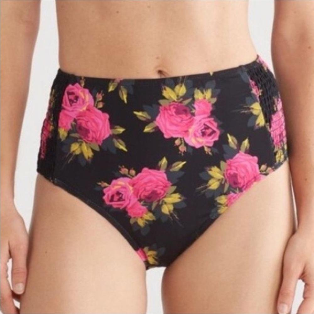 BETSEY JOHNSON ROSE PRINT HIGH WAIST SIDE RUCHED SWIM BOTTOMS BLACK PINK LARGE